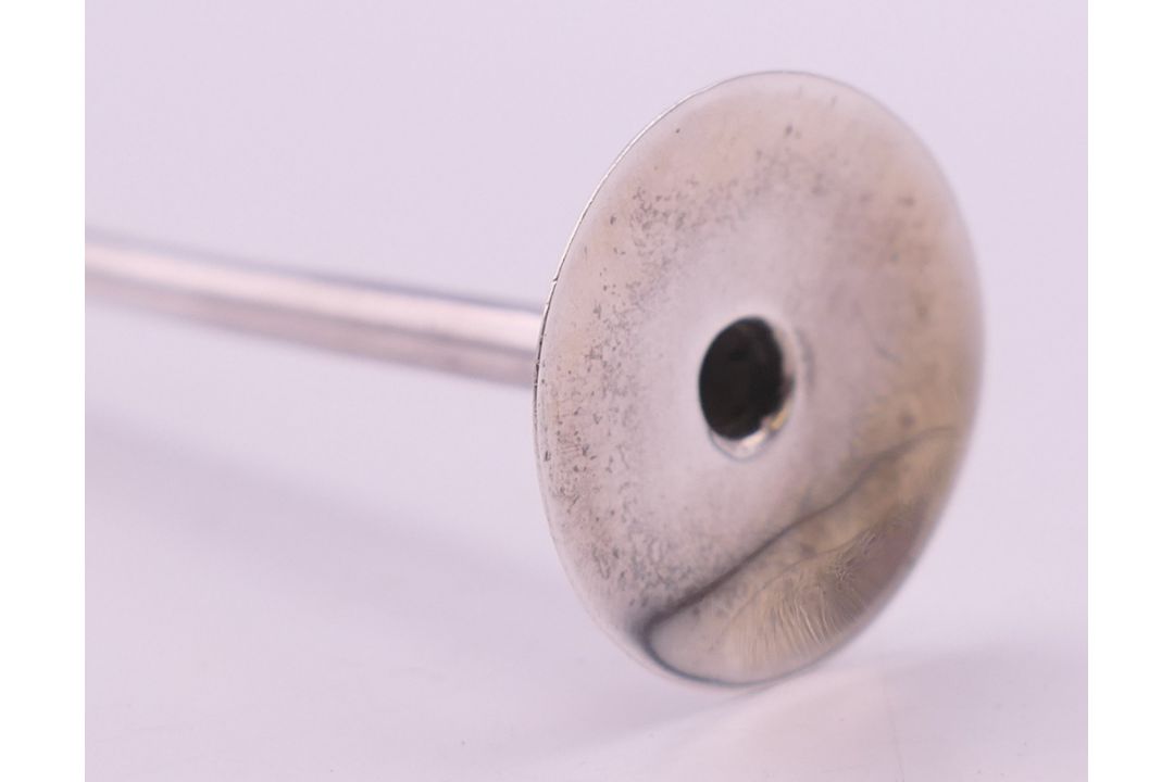 A silver taper stick. 10 grammes. 14.5 cm high. - Image 4 of 4