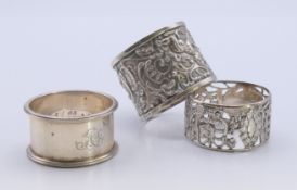Three silver napkin rings. 88.7 grammes. Larger 3.75 cm high.