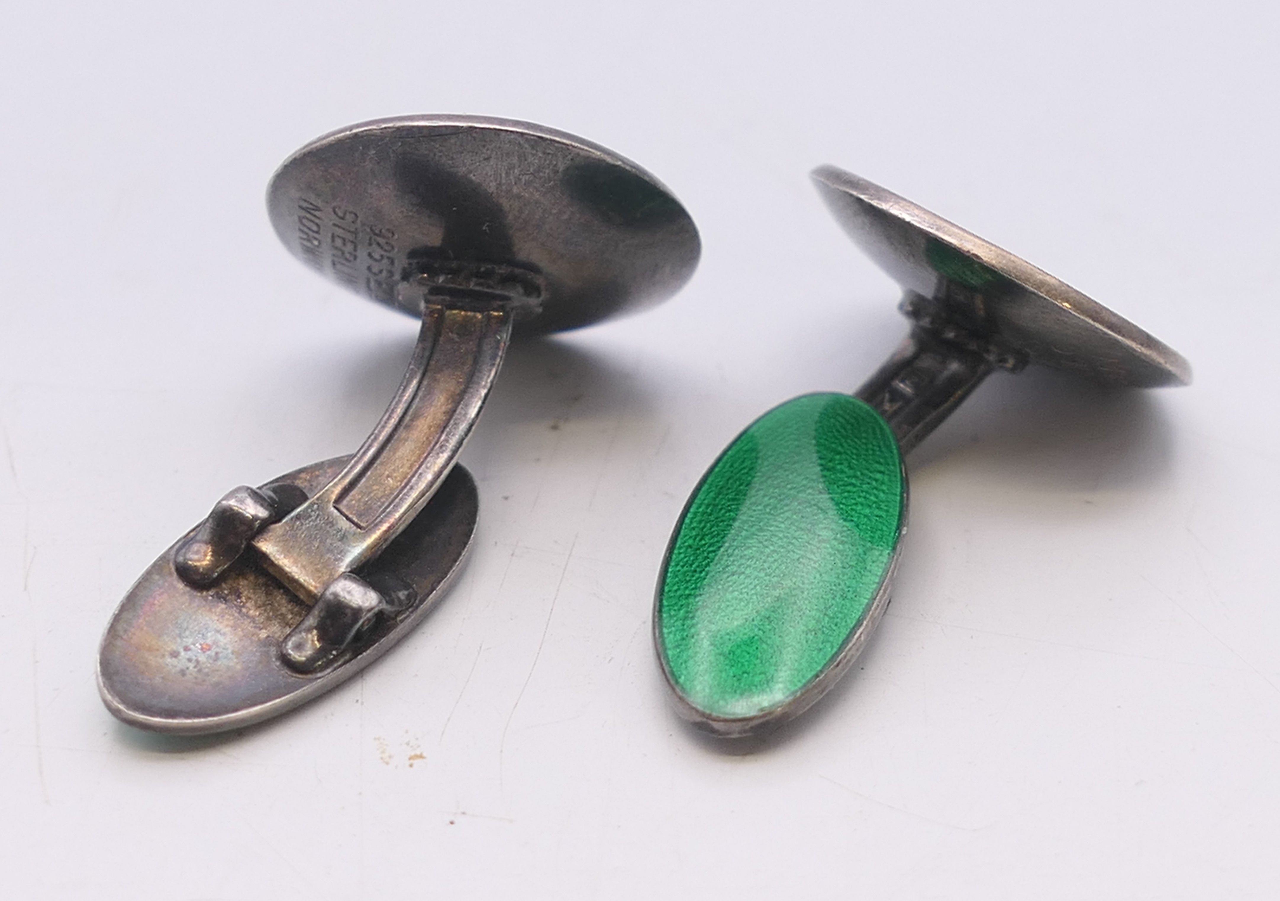 A pair of Norwegian silver and green enamel cufflinks. 1.75 cm diameter. - Image 2 of 5