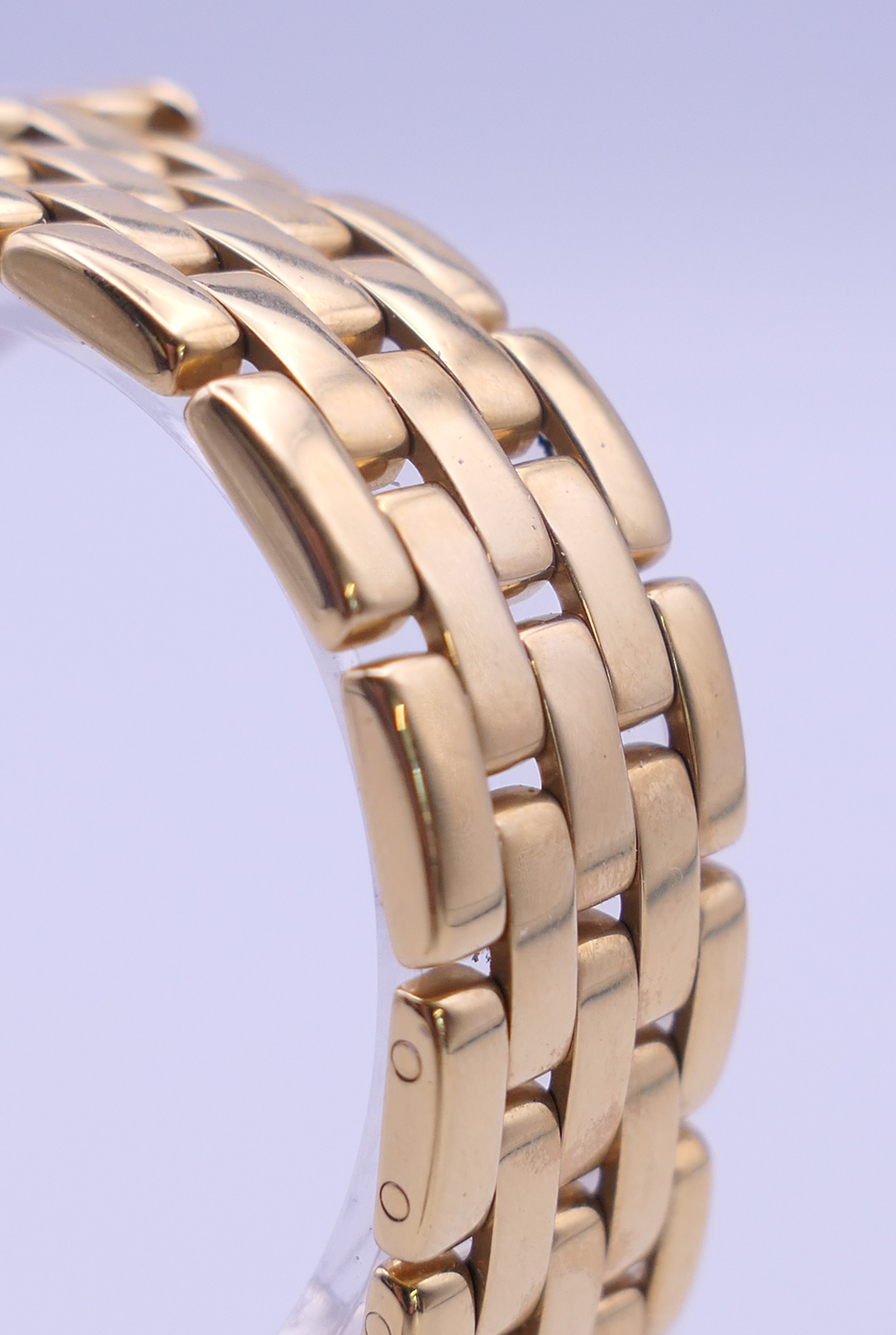 A boxed Panthere Cartier 18 ct gold gentlemen's wristwatch, numbered 883968, 008863, - Image 5 of 11