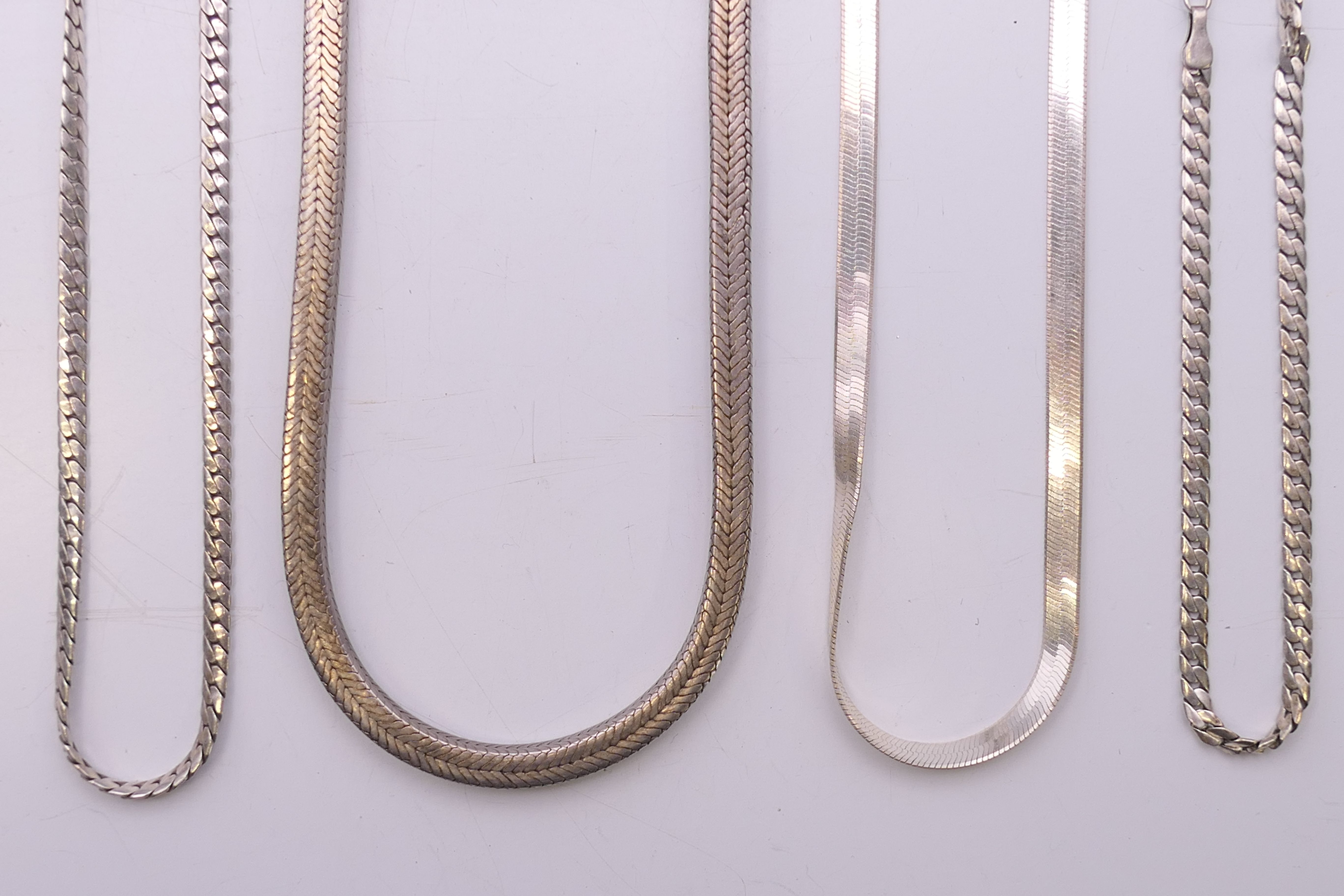 A quantity of various silver and other jewellery, to include necklaces, earrings, - Image 21 of 24