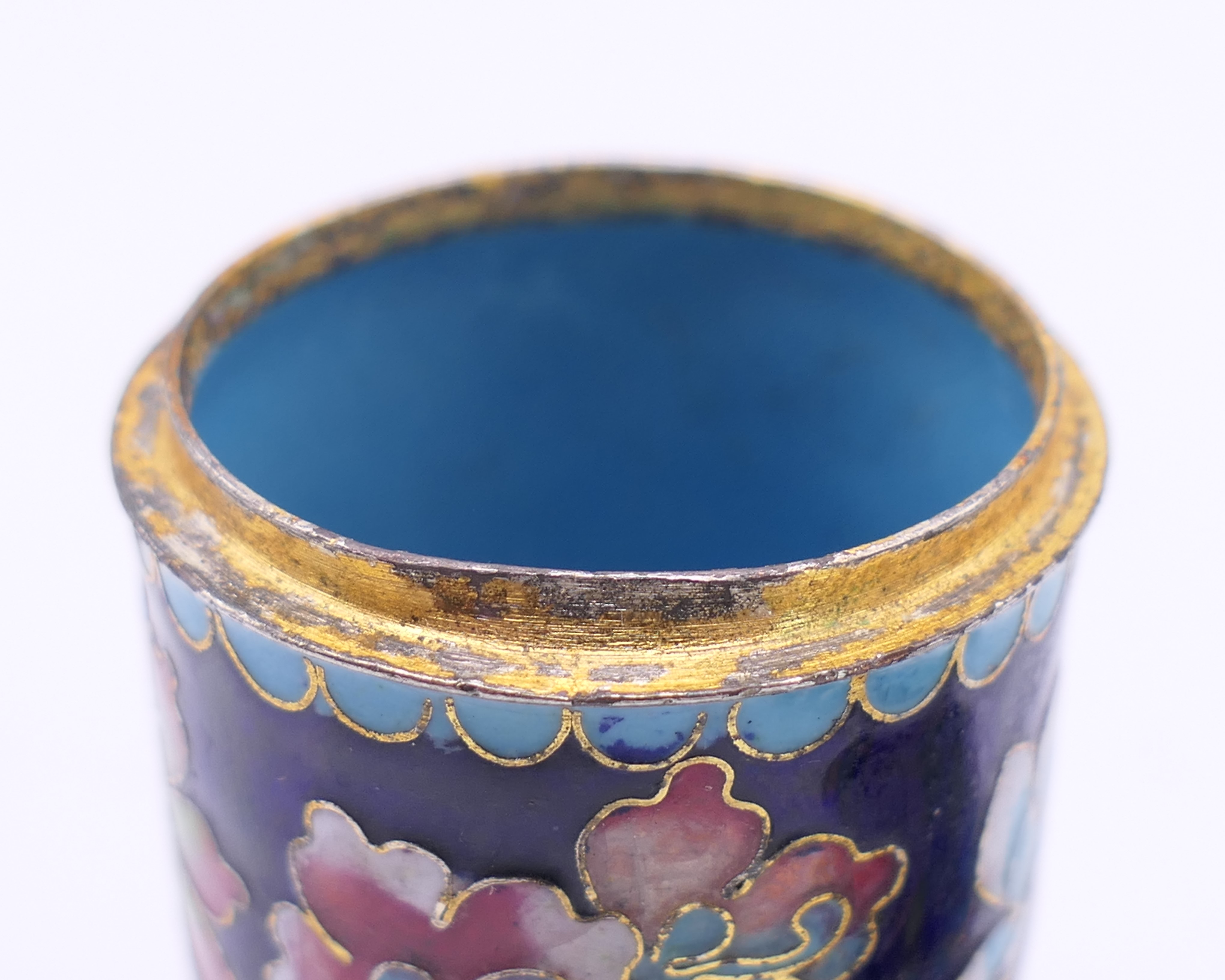 Three small Chinese cloisonne items comprising a miniature teapot, a lidded jar and a napkin ring. - Image 7 of 10
