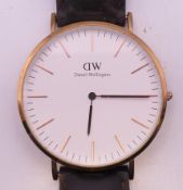 A Daniel Wellington automatic gentleman's wristwatch. 4 cm diameter.