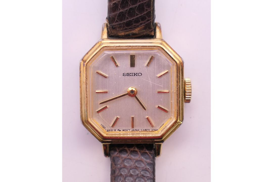Five various ladies' wristwatches including three Rotary, a Rado and a Seiko. The later 2 cm wide. - Image 2 of 17