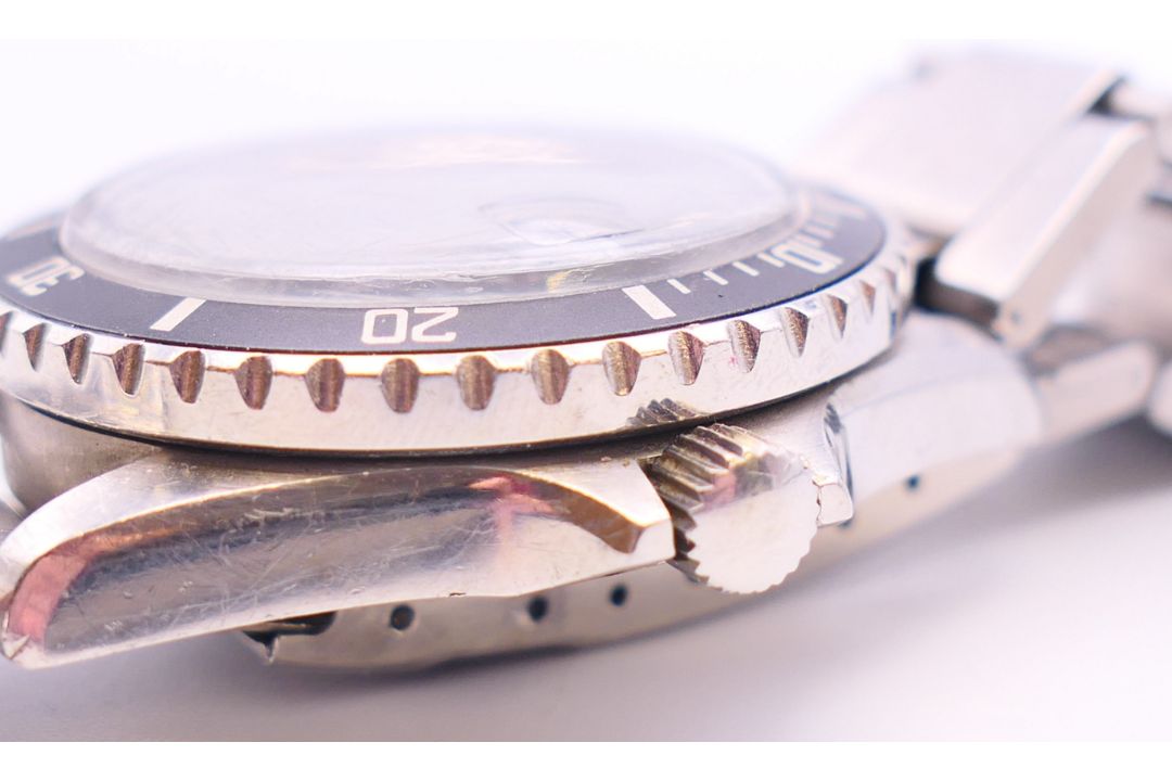 A Golana gentlemen's wristwatch. 4 cm wide. - Image 4 of 7