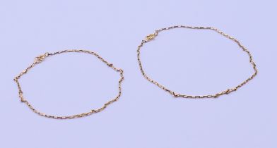 Two 1/20th 14 K gold-filled bracelets. 20 and 23 cm long. 2.