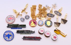 A quantity of various jewellery, including Wedgwood set jewellery, cufflinks, badges, etc.