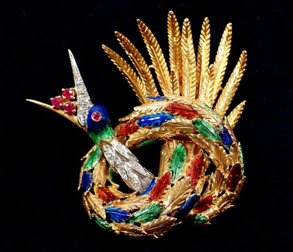 Antiques & Collectables  -   Jewellery, Watches, Silver, Ceramics, Toys, Books, Furniture, Pictures & Collectables