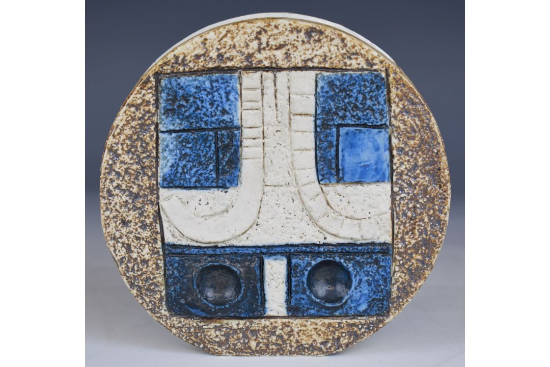 Troika pottery signed wheel vase with monogram to base, probably Tina Doubleday, H12cm - Image 6 of 10