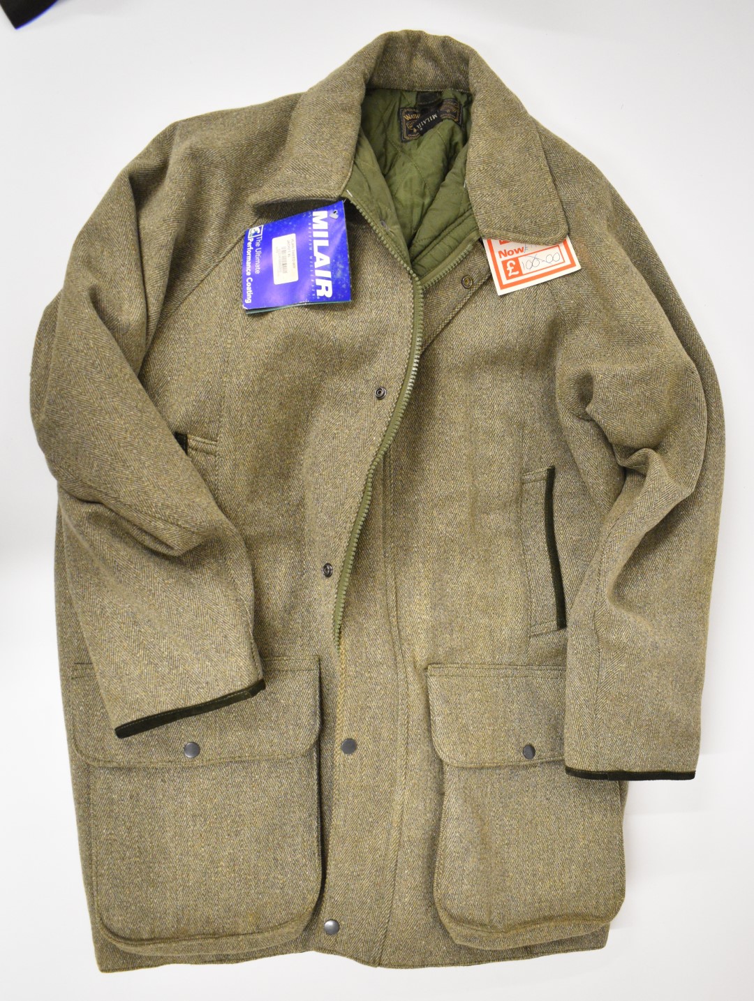A collection of gentleman's shooting clothing comprising Brook Taverner Saxony Supreme tweed jacket, - Image 6 of 7