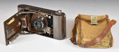 Houghton-Butcher Manufacturing Company Limited 'watch pocket carbine tropical model' folding