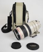 Canon EF 100-400mm 1:4.5-5.6 L IS Ultrasonic zoom lens, with hood, in Canon pouch