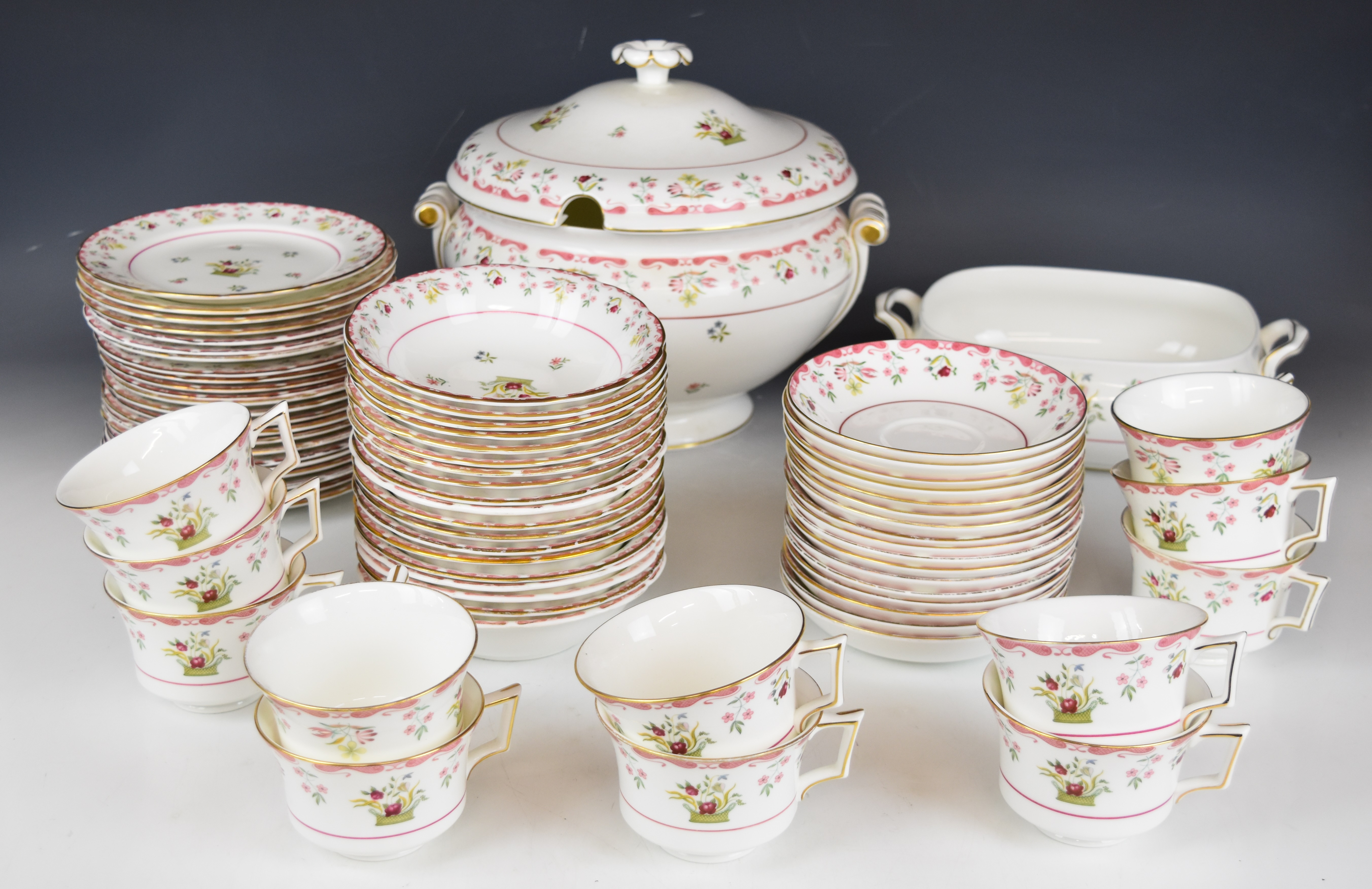 Wedgwood dinner, tea and coffee service decorated in the Bianca / Williamsburg pattern, mostly