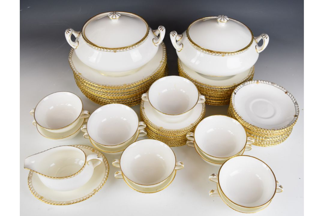 Royal Crown Derby twelve place dinner service including two twin handled casserole dishes (only 2 - Image 2 of 6