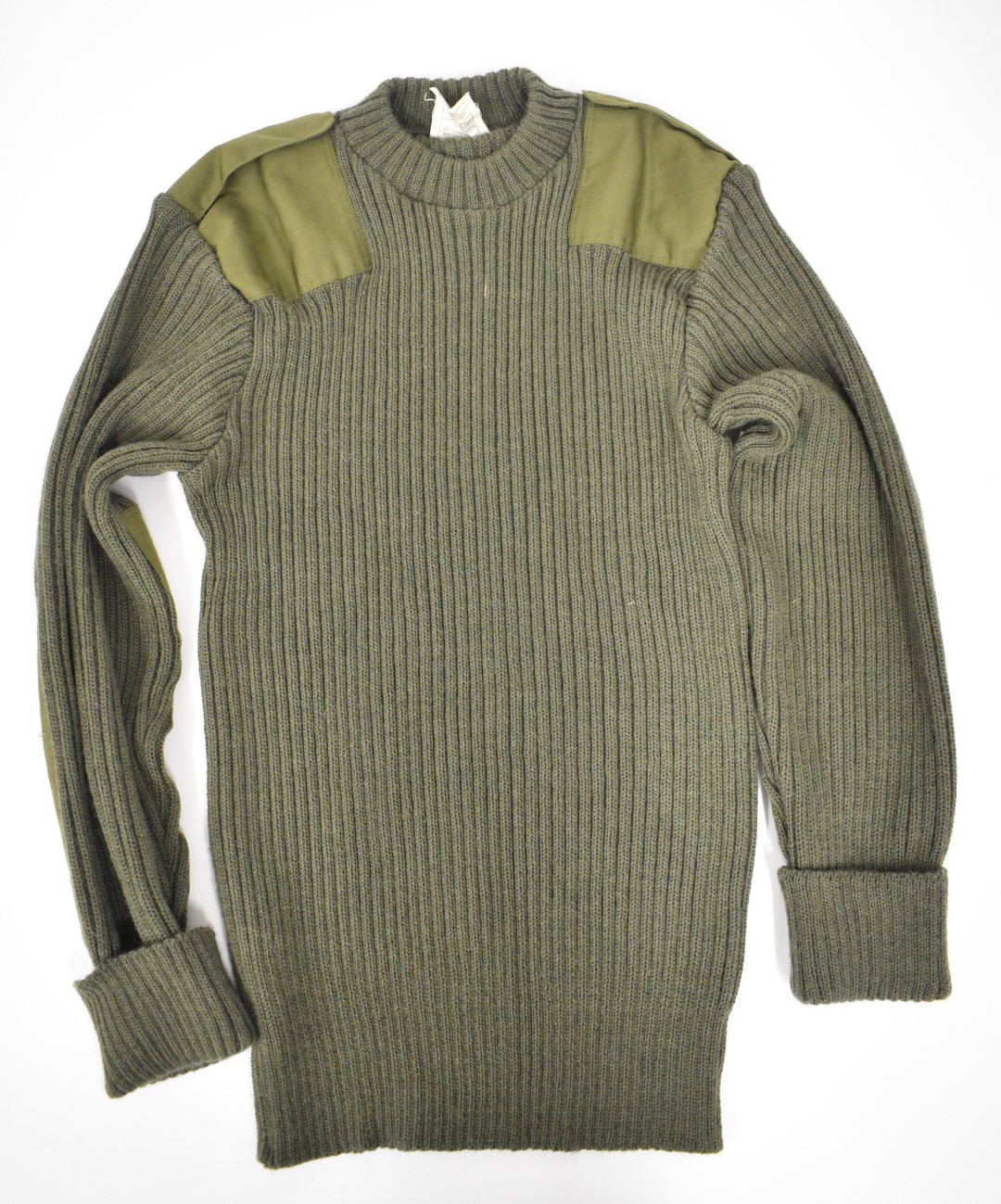 A collection of gentleman's shooting clothing comprising Brook Taverner Saxony Supreme tweed jacket, - Image 5 of 7