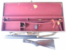 Leather bound shotgun carry case with fitted interior (81x21x8.5cm) together with a shotgun stock