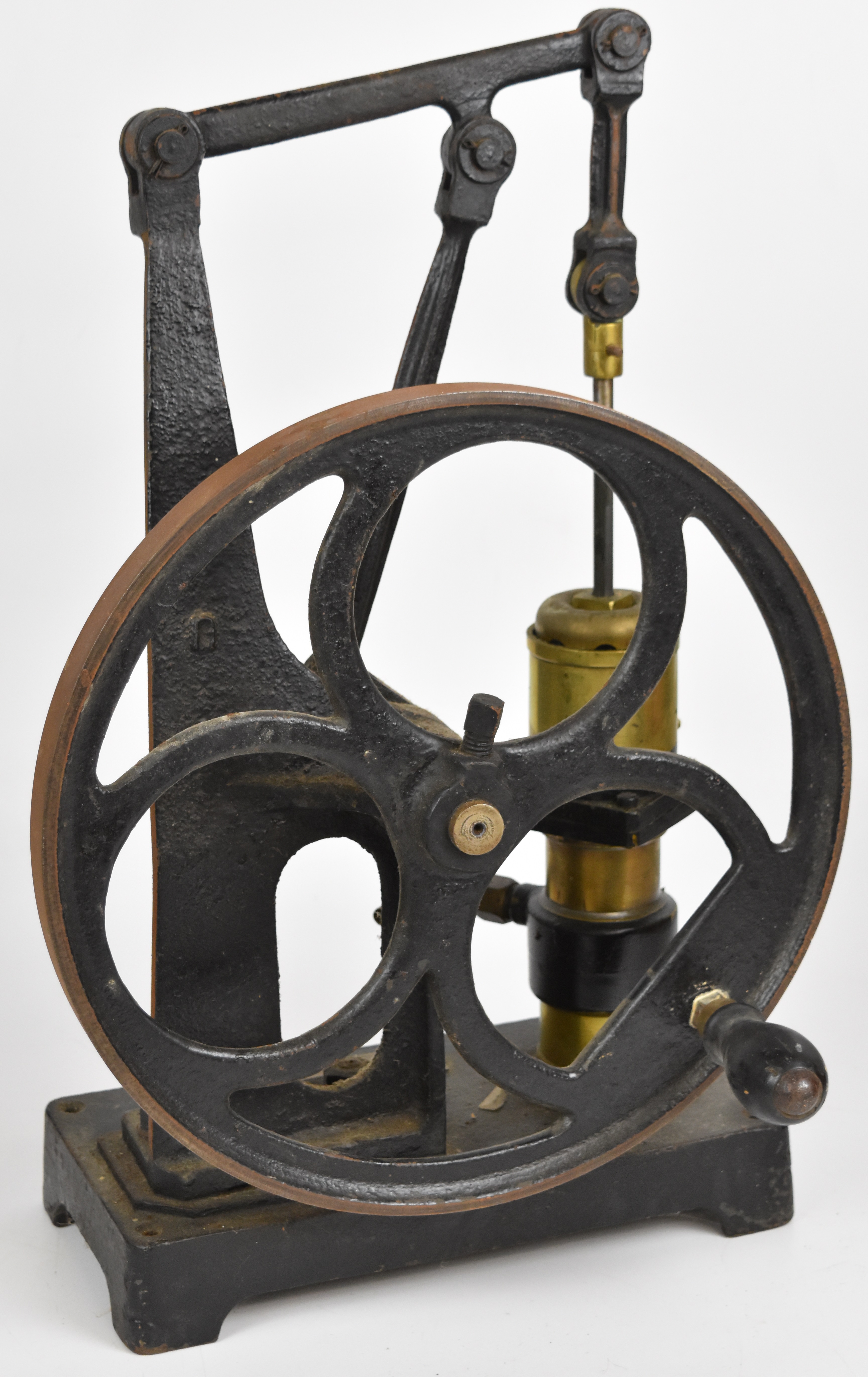 Pulsometer Engineering Co. hand cranked 'Geryk' vacuum pump, height 57cm - Image 3 of 6