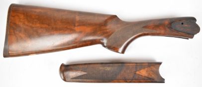 Beretta 687 EELL shotgun stock and forend with chequered semi-pistol grip and vacant cartouche,