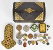 Small collection of badges including 1953 Coronation pin badge, Danish Boy Scouts enamel badge