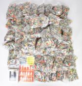 A large quantity of Preiser or similar 1:43 scale plastic figures including city workers, rail