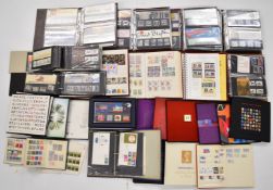 Large modern GB stamp collection, mostly mint including presentation packs