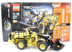 Lego Technic Volvo L350F Wheel Loader, 42030, 2014, assembled with original box and instructions.