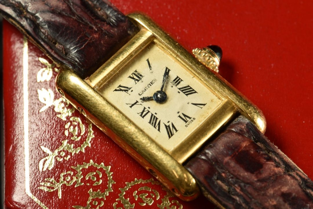 Cartier Tank 18ct gold ladies wristwatch ref. 828001 with blued hands, black Roman numerals, - Image 2 of 14