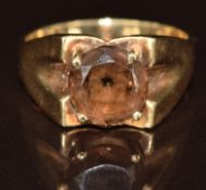 A 9ct gold ring set with a round cut smoky quartz, 4.1g, size N