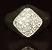 An 18k white gold ring set with diamonds, 6.2g, size K