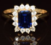 A 14k gold ring set with cubic zirconia, 3.2g, size V