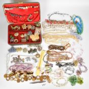 Costume / vintage jewellery including rose quartz necklace, tiger's eye necklace, crystal beads,
