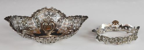 Victorian hallmarked silver bon bon dish with embossed and pierced decoration, Sheffield 1900, maker