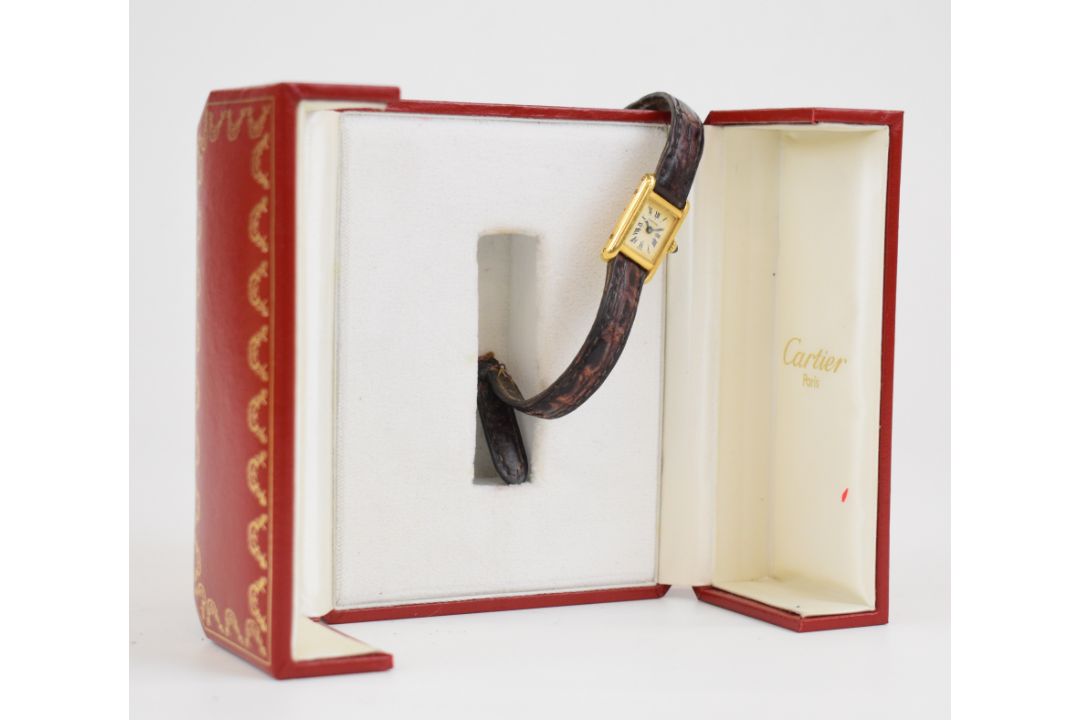 Cartier Tank 18ct gold ladies wristwatch ref. 828001 with blued hands, black Roman numerals, - Image 6 of 14