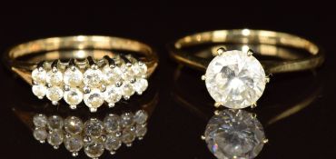 Two 14k gold rings set with cubic zirconia, 6g, size T
