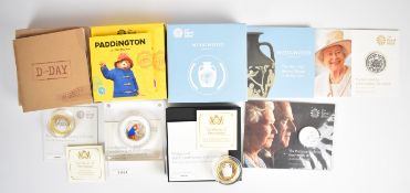 Five Royal Mint silver coins comprising 2019 Wedgwood 260th anniversary £2 proof silver Piedfort,