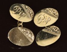 A pair of 9ct gold cufflinks, 4.2g