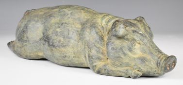 Bronze recumbent pig, L48 x H11cm
