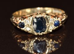 A 9ct gold ring set with sapphires and diamonds, 2.4g, size O