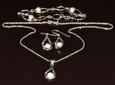 A suite of silver jewellery set with pearls comprising necklace, bracelet and earrings, 16.2g