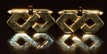 A pair of 18k gold cufflinks, 12.2g