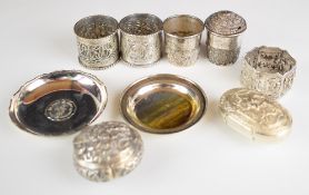 World silver to include Hong Kong coin base pin dish, further pin dish marked 800, three Chinese and