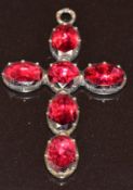 Victorian cross pendant set with foiled garnets, 1.7g, 3.1cm