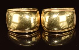 A pair of 18k gold earrings, 13.6g, 1.5 x 2cm