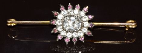 Victorian yellow metal brooch set with foiled paste, in vintage box, 6.3g, 6cm