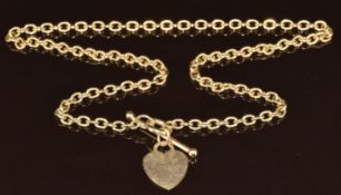 A 9ct gold necklace with T-bar clasp and heart pendant, 15.5g, 40cm