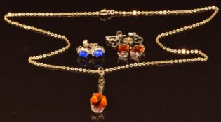 A 9ct gold pendant set with paste and two pairs of 9ct gold earrings, one pair set with citrine, 6.