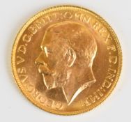 1925 George V gold full sovereign, in presentation box