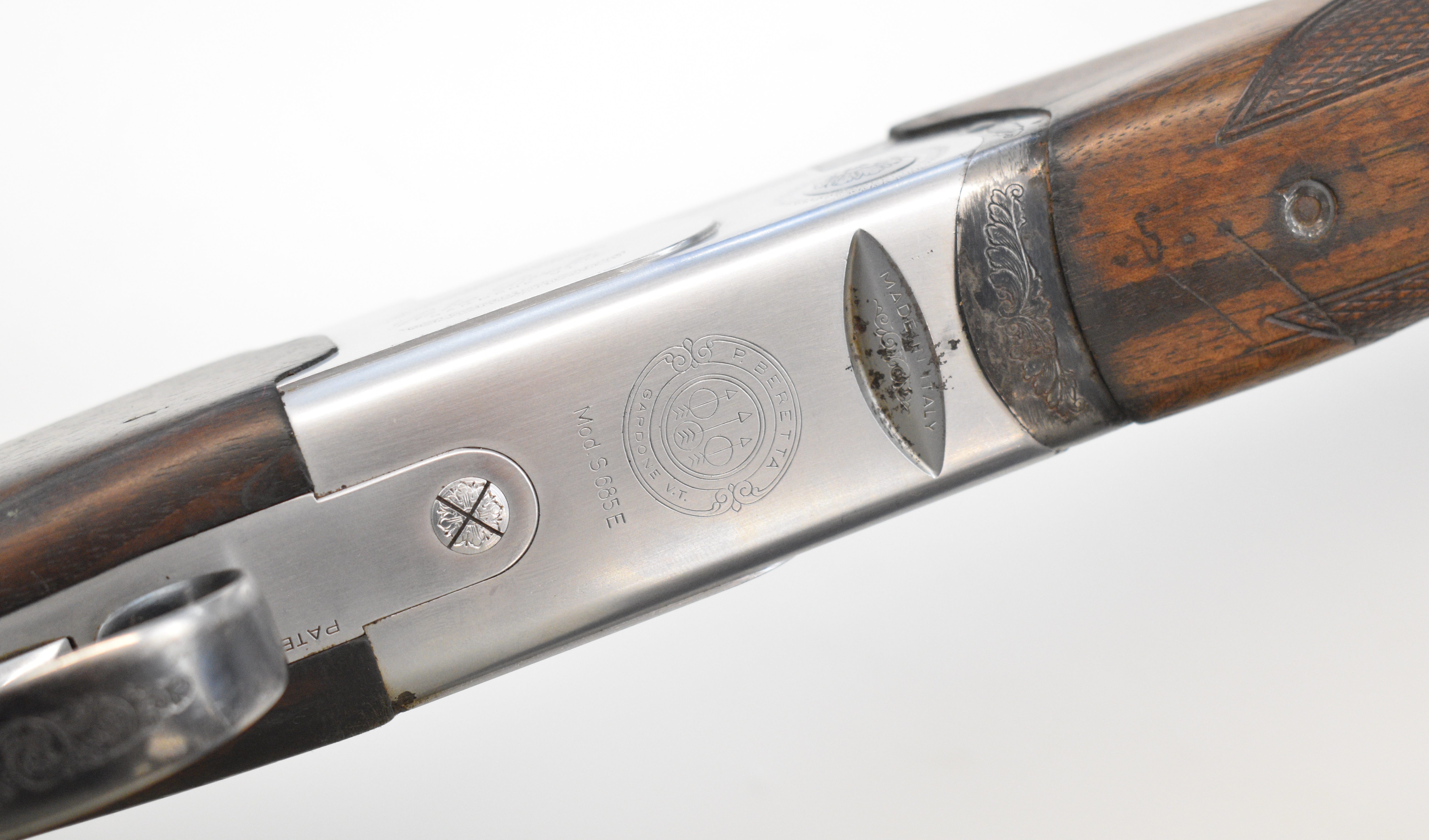 Beretta S685E 12 bore over and under ejector shotgun with engraved lock, underside, trigger guard, - Image 39 of 50