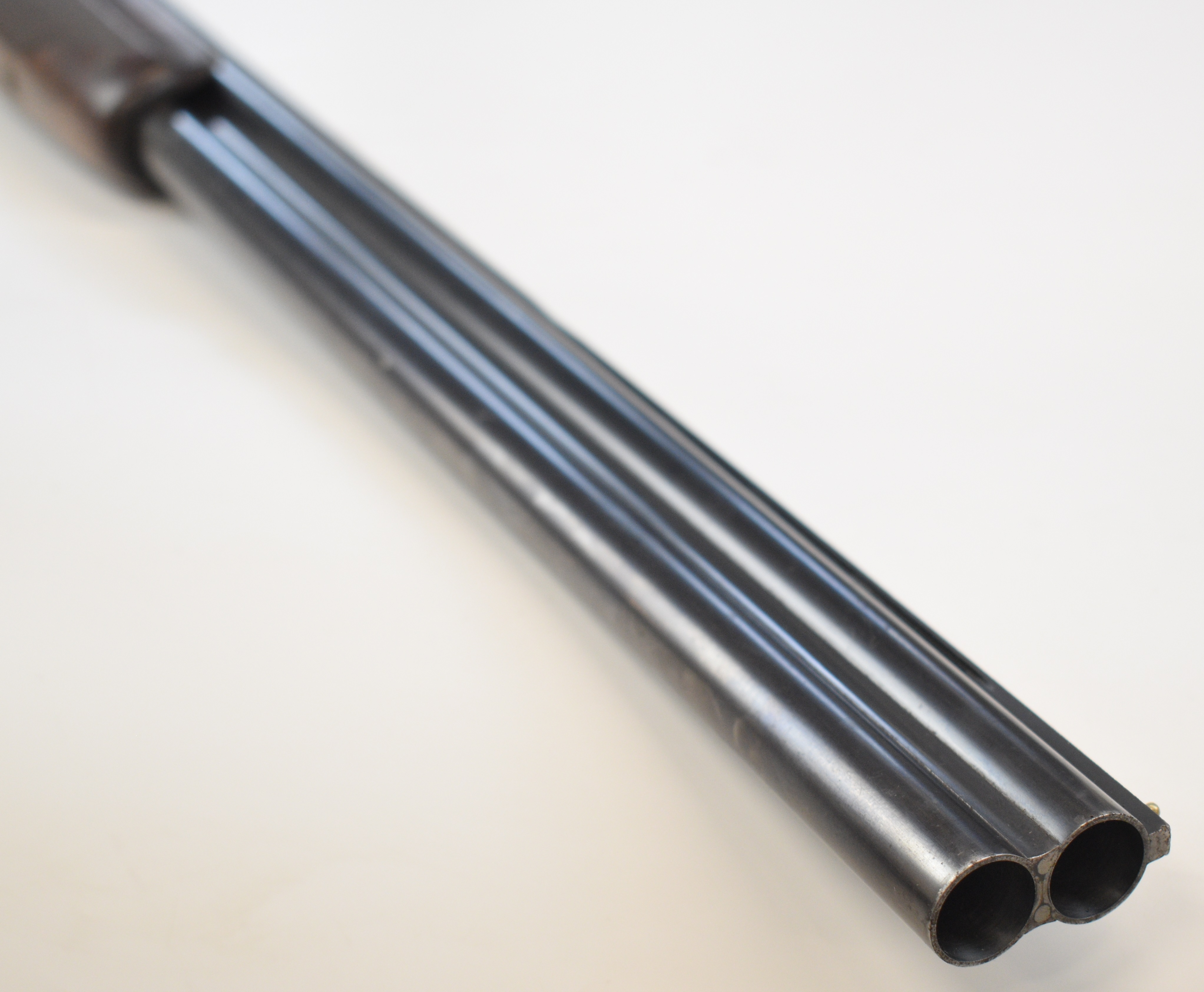 Beretta S685E 12 bore over and under ejector shotgun with engraved lock, underside, trigger guard, - Image 35 of 50