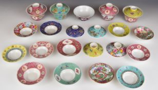 Collection of Chinese tea bowls, most with enamelled decoration, tallest 9cm